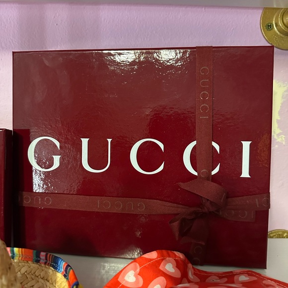 NIB Gucci Maroon Dog Sweater - XS - Picture 3 of 3